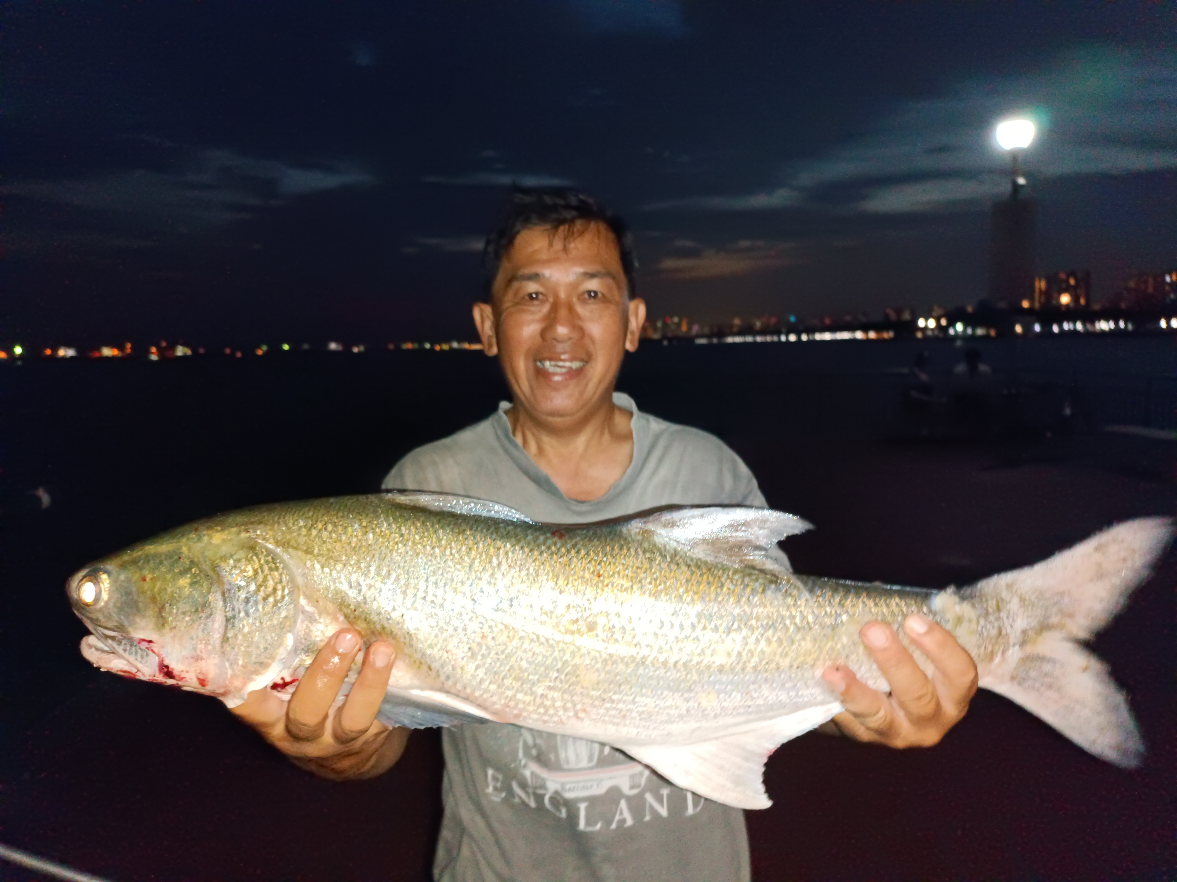 3.9kg Threadfin Salmon – Shoreangler
